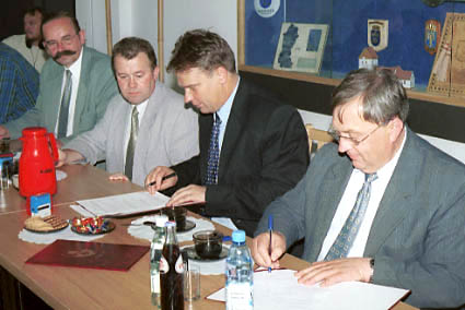 Elbląg, Samorządy podpisały porozumienie w sprawie przejęcia kolei nadzalewowej