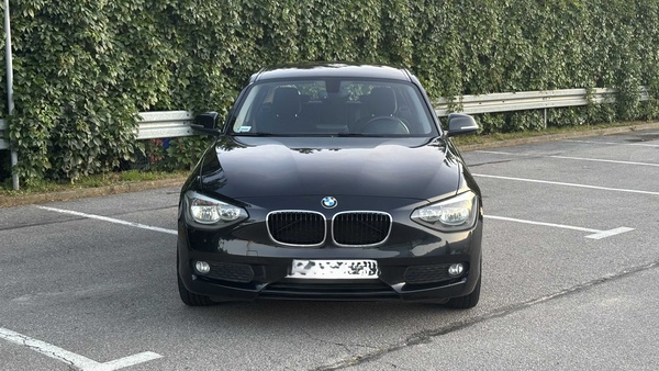 Elbląg Sprzedam BMW Serii 1 F20wersja 116i 2012 rok silnik 1.6 benzyna o mocy 136 KM.