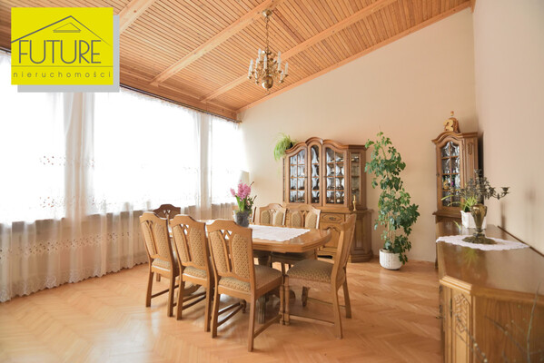 Elbląg FUTURE NIERUCHOMOŚCISprzedam dom - Gronowo Górne. DOM WOLNOSTOJĄCY DLA DUŻEJ RODZINYPOWIERZCHNIA UŻYTKOWA