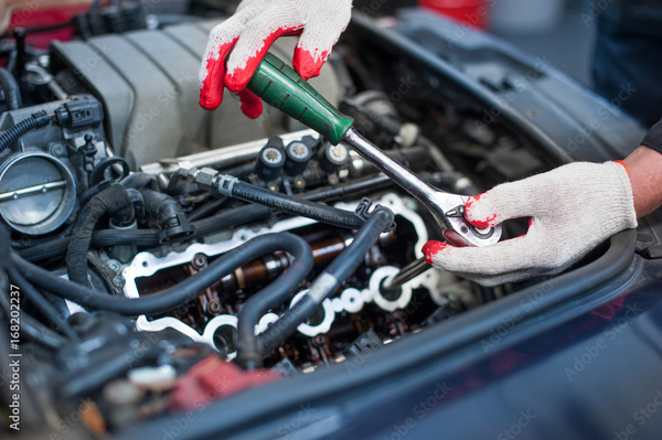 Elbląg Firma Auto-Kalinka Poszukuje kandydatów na stanowisko Mechanik, elektromechanik.