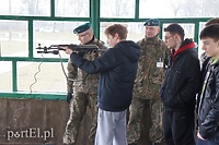 Zielony beret nie każdemu pasuje