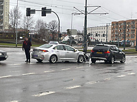 Kolizja na skrzyżowaniu 12 Lutego i Teatralnej