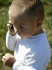 Telefon dla dziecka? Tak, ale…