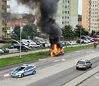 Auto spłonęło na Brzeskiej
