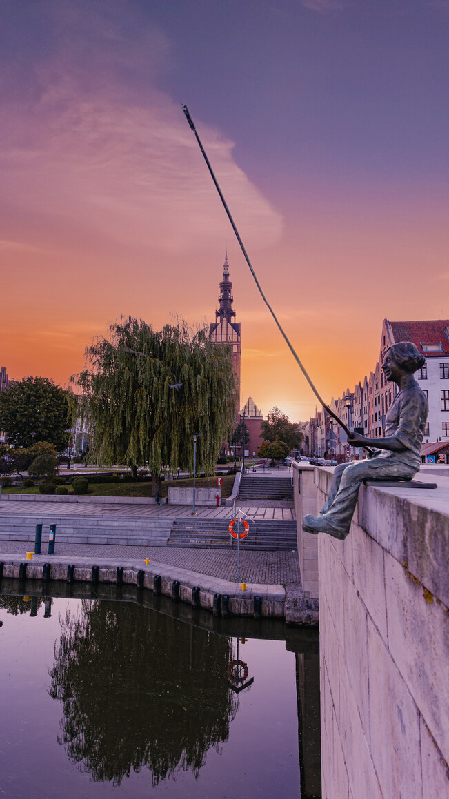 Na rybach o wschodzie słońca