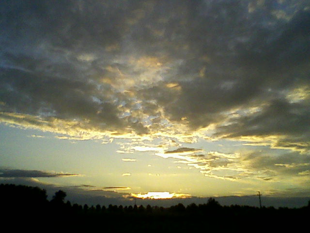 zachód słońca w nowakowie :) (Czerwiec 2008)