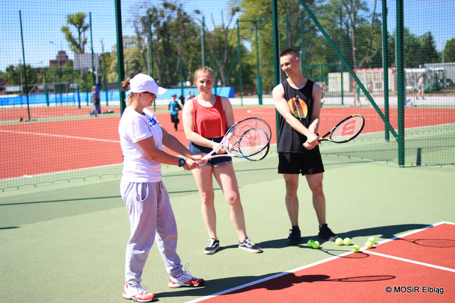 Elbląg, Potrenuj tenis z MOSiR-em