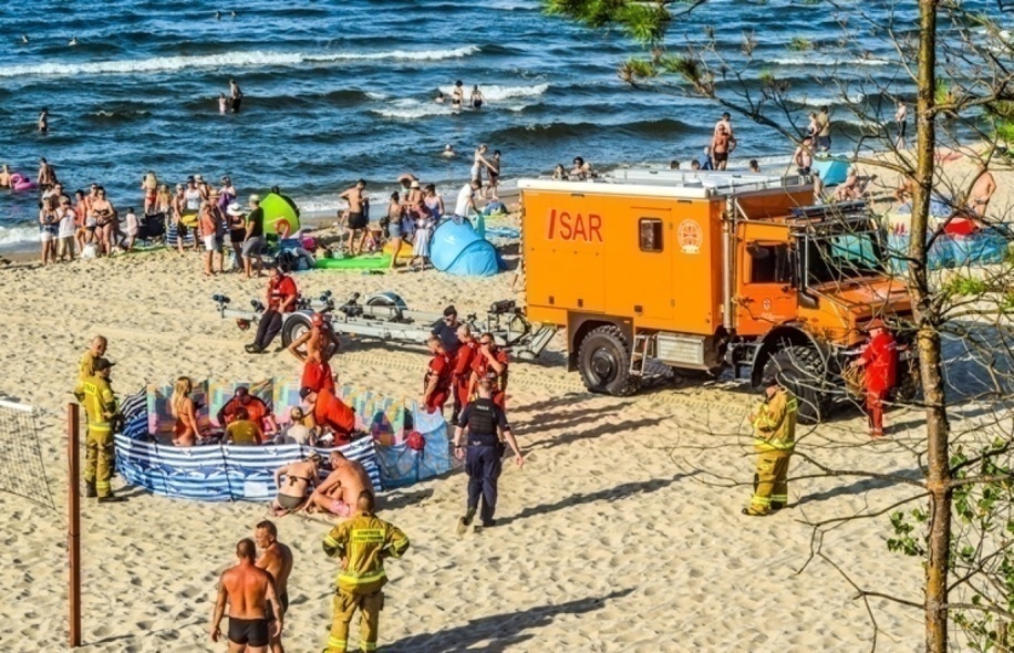 Elbląg, Jest śledztwo w sprawie śmierci mężczyzny na plaży w Stegnie