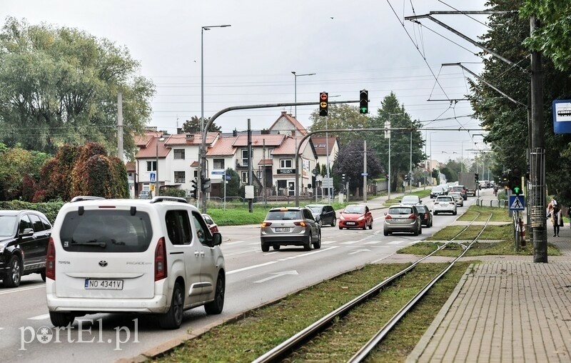 Elbląg, Awaryjna naprawa torowiska. Uwaga na zmiany