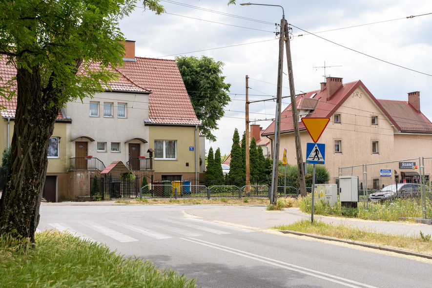 Elbląg, Czytelnik: Jedni pchają się w prawo, drudzy zjeżdżają na tory