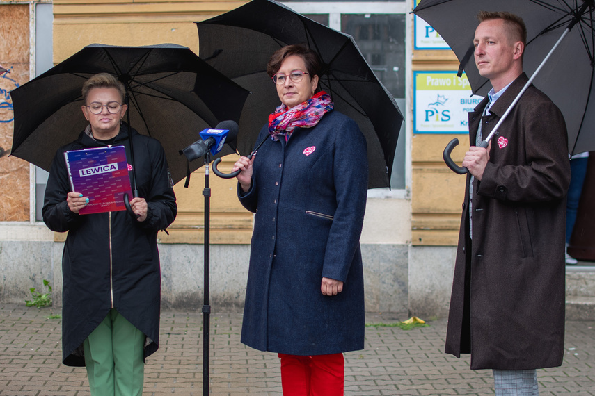 Elbląg, Od lewej: Monika Dwojakowska, Monika Falej i Paweł Rodziewczi,