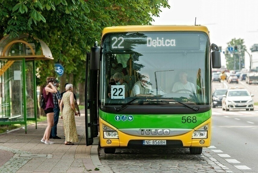 Elbląg, Zmiany w miejskiej komunikacji w Święto Niepodległości