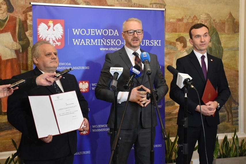 Elbląg, Od lewej Zbigniew Szczypiński, Radosław Król, Mateusz Schauer.