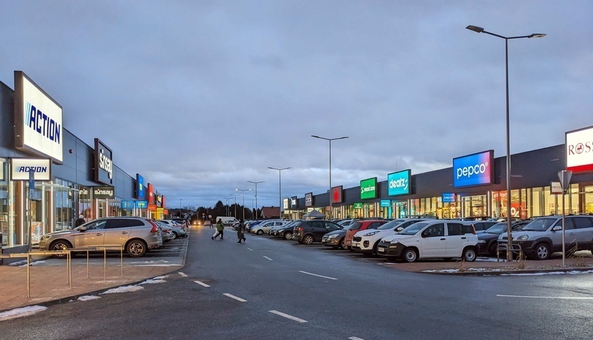 Elbląg, Nowy market a sprawa toalet  (Czytelnicy piszą)