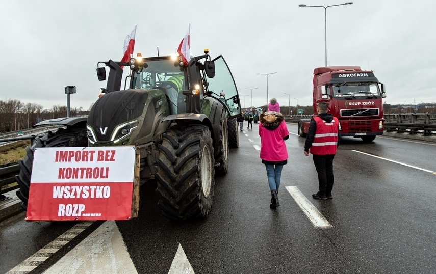 Elbląg, Protest rolników w Elblągu. "Sprowadzanie towarów z Ukrainy nas rujnuje"