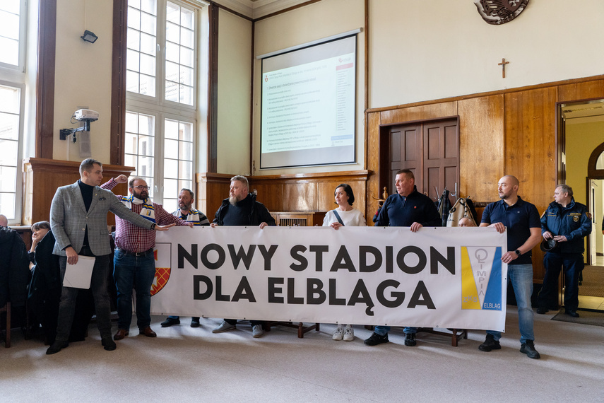 Elbląg, Nowy stadion dla Elbląga na sesji Rady Miejskiej