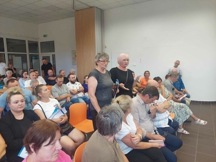 Elbląg, Spotkanie odbyło się w środę (24 lipca) w bibliotece w Nowakowie