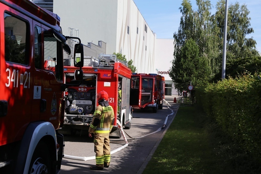 Elbląg, Pożar w Ogrodach, ewakuowano pracowników