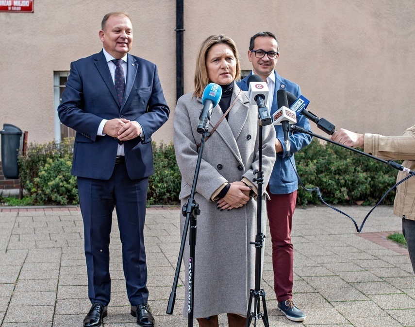 Elbląg, Od lewej Michał Missan, Beata Kulesza, Robert Turlej.