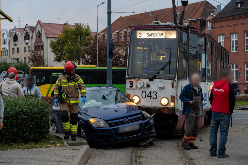 Elbląg, Zderzył się z tramwajem