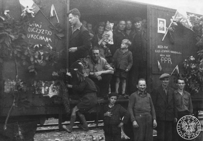 Elbląg, Transport z polskimi przesiedleńcami zza Buga, wiosna 1946 r.