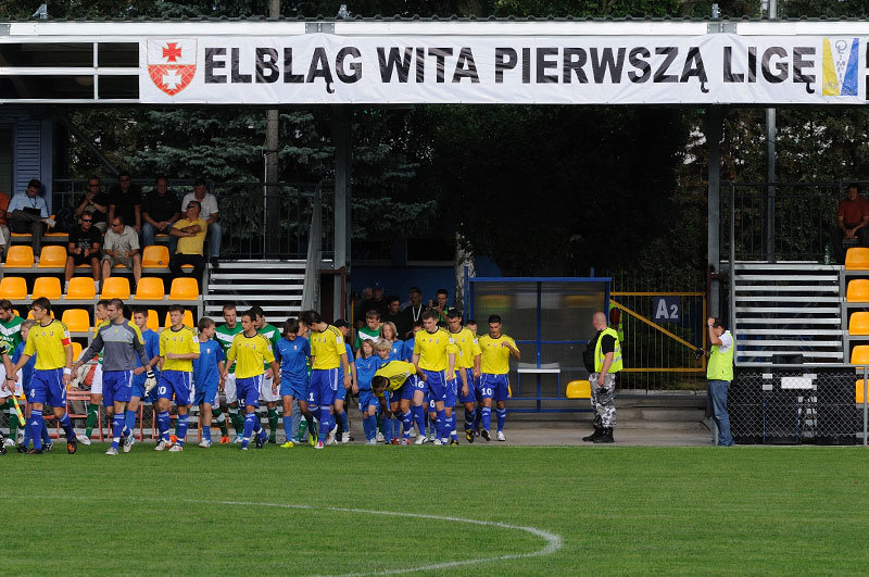 Elbląg, Jeśli nic się nie zmieni na lepsze to dumny napis nad trybuną krytą trzeba będzie przeredagować