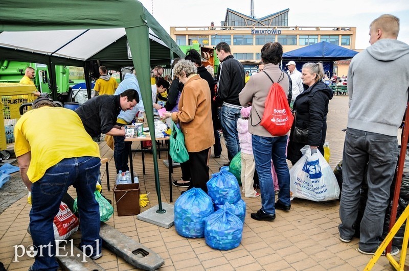 Elbląg, Dziś za posegregowane odpady można było odbierać nagrody