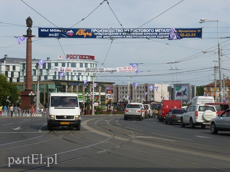 Elbląg, Tylko w samym Kaliningradzie mieszka ponad 400 tysięcy osób
