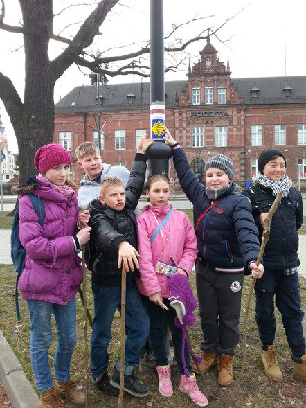 Elbląg, Ósemka przeszła szlakiem św. Jakuba