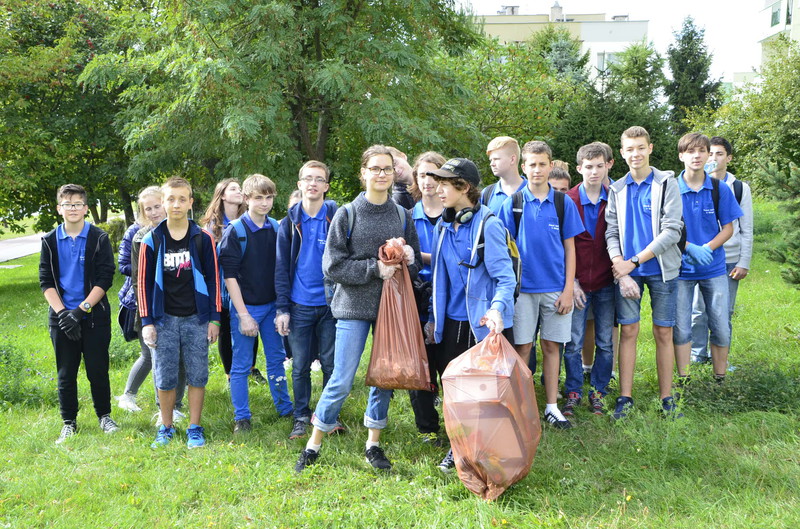 Elbląg, Sprzątanie Świata w Zespole Szkół nr 1