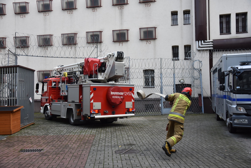 Elbląg, Kryptonim "Ogień", czyli manewry w areszcie