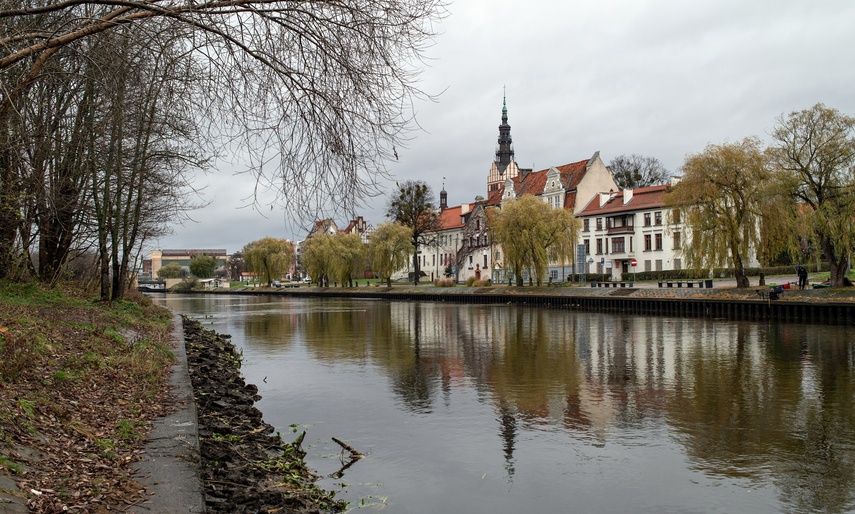 Elbląg, Wiatr wywiał wodę w rzece