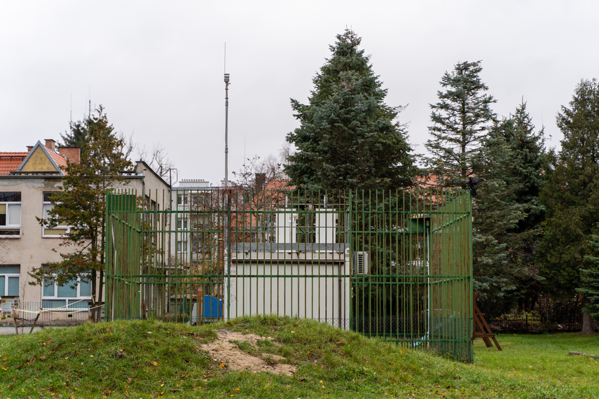 Elbląg, Stacja mierząca poziom zanieczyszczeń mieści się przy ul. Bażyńskiego