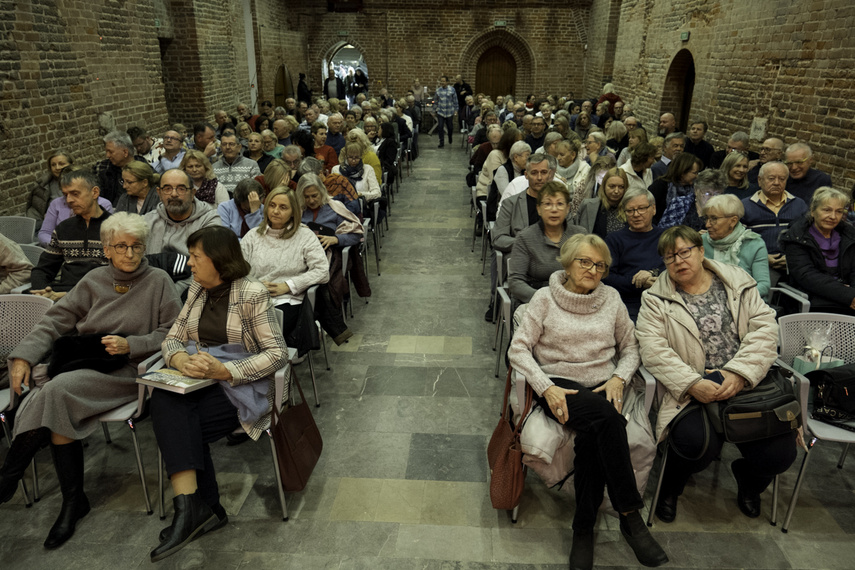 Elbląg, Kuba Sienkiewicz: Konsumujmy kulturę na żywo