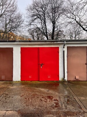 Elbląg 🏠 Wynajmę garaż w centralnej lokalizacji Elbląga (Niedaleko starego miasta) z dostępem do prądu!