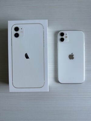 Elbląg SprzedamSmartfon Apple Iphone 11 64GB  BiałyZ Salonu Na Firmę Wzięty W Jednych Rękach  Zawsze Szkło i