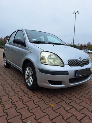 Elbląg Toyota Yaris 2004r.