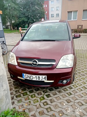 Elbląg sprzedam Opla Merive 1,7cdti silnik isuzu 2005r. navigacja wsteczne lusterko fotochrom, czujniki parkowania,