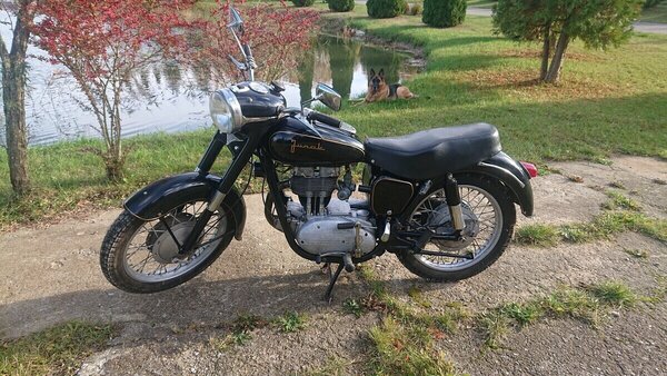 Elbląg SPRZEDAM  MOTOCYKL    JUNAK 350  M10 Z 15,06,1961 ROKU  . PO RENOWACJI  