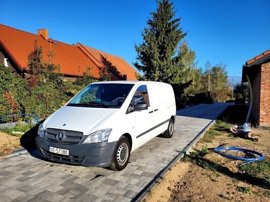 Elbląg Sprzedam MERCEDES BENZ VITO poj.2.2 CDI 70 kW rok prod.2011 Auto w pełni sprawne, gotowe do jazdy. Więcej