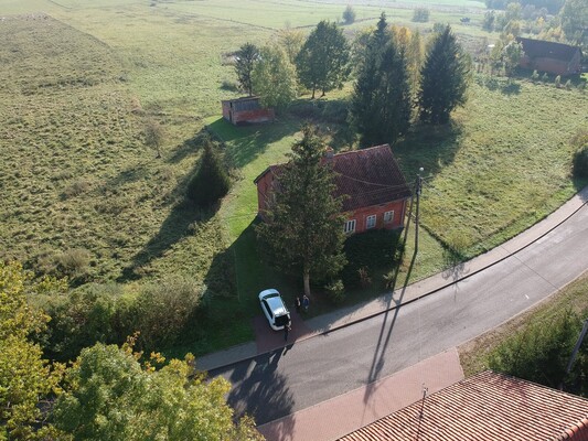 Elbląg BIURO NIERUCHOMOŚCISZULC& SZULCDom w miejscowości Nowica, gmina Wilczęta położony na działce z bezpośrednim