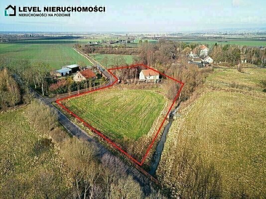 Elbląg LEVEL NIERUCHOMOŚCISiedlisko z potencjałemDom  ok.160 m2,działki  5,666 m2MarwicaNIERUCHOMOŚCI NA