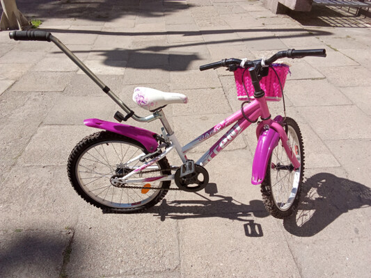Elbląg Sprzedam rowerek dla dziewczynki w idealnym stanie.