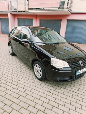 Elbląg SPRZEDAM:  VW POLO   1,2 benzyna 70KM TOUR Lift  2007r, z przebiegiem 159tyskm. Auto  