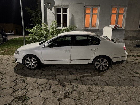 Elbląg Sprzedam pasata b6 rok 2010 2.0tdi 140 km w aucie wszystko robione na bierząco kapitalny remont silnika przy