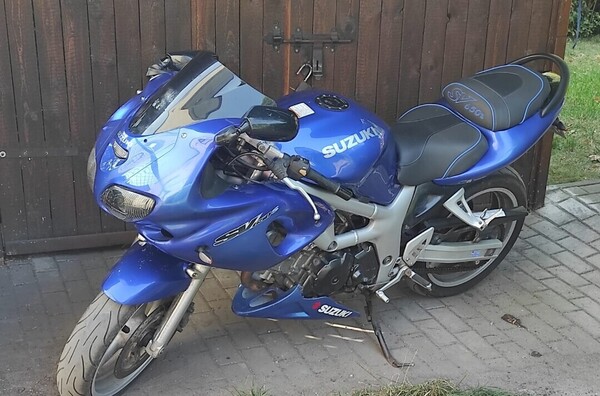 Elbląg Sprzedam Suzuki SV-650s
Rok produkcji - 2002
Przebieg - 61 tyś. I ciągle rośnie.