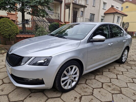 Elbląg Skoda Octavia1.5 BenzynaRok produkcji 2019KlimatyzacjaŚwiatła LEDKupiona w Polskim Salonie