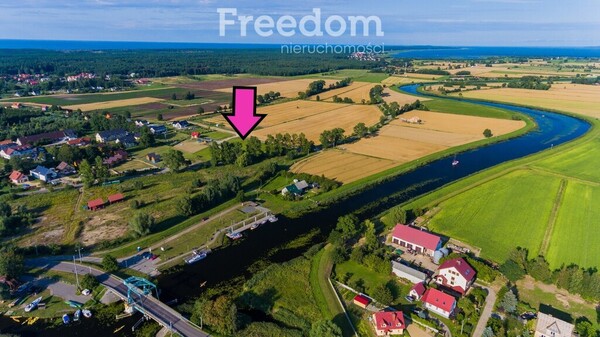 Elbląg FREEDOM NIERUCHOMOŚCISprzedam działkę - Sztutowo, Królewiecka. Działka budowlana o pow. 1199m2 położona w