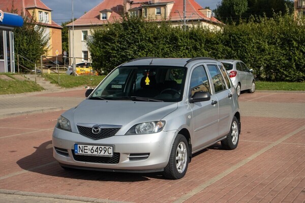 Elbląg Mazda 2 1.4 16V benzyna 80KM 2003 r. Wyposażenie 100% sprawne klimatyzacja sprawna ubezpieczenie do 07.2025