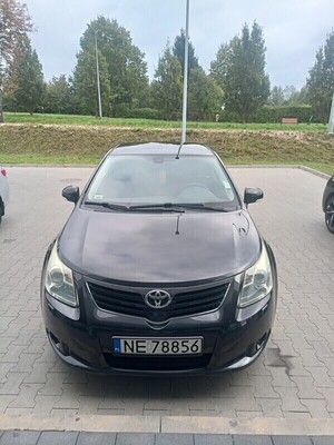 Elbląg Sprzedam Toyotę Avensis t27 sedan 2,0 diesel D4D126km 126km rozrząd na łańcuszku bez dpf. Auto posiada